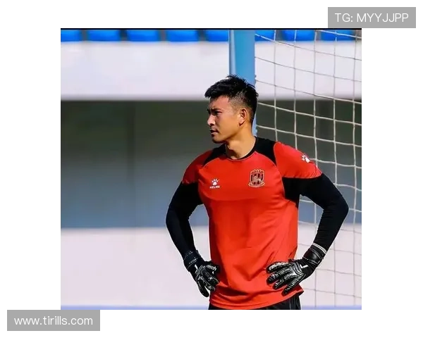 新疆足球明星分享个人成长故事与对未来的展望视频解析