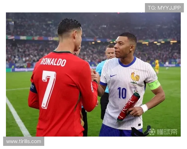 足球明星合影卡点揭秘与分享让你与偶像同框的最佳时刻